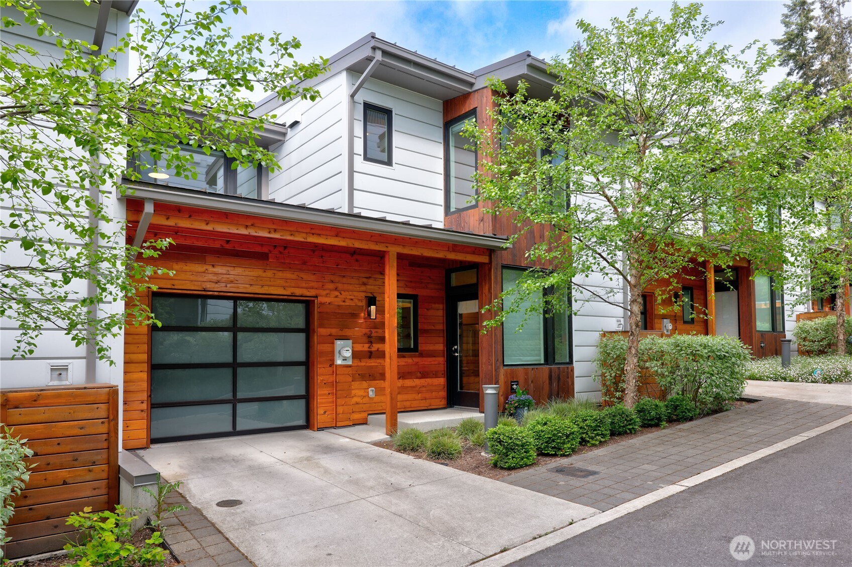 227 Ebi Lane NE, Bainbridge Island, WA 98110