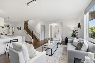227 Ebi Lane NE, Bainbridge Island, WA 98110 - Photo 4