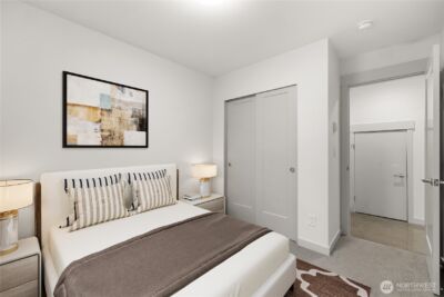 9043 C Mary Avenue NW, Seattle, WA 98117 - Photo 20