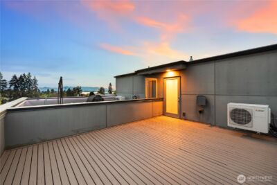9043 C Mary Avenue NW, Seattle, WA 98117 - Photo 22