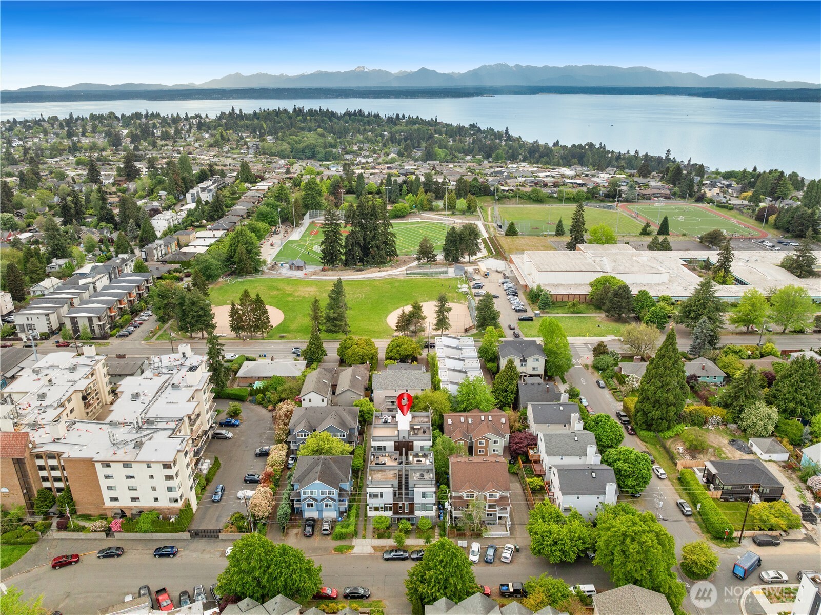 9043 C Mary Avenue NW, Seattle, WA 98117