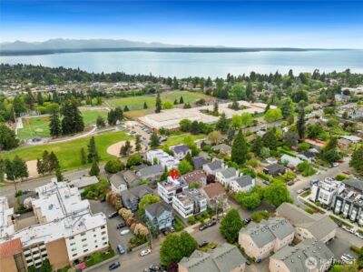 9043 C Mary Avenue NW, Seattle, WA 98117 - Photo 31