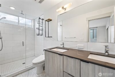 9043 C Mary Avenue NW, Seattle, WA 98117 - Photo 10
