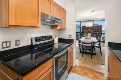 2100 3rd Avenue #1702, Seattle, WA 98121 - Photo 15