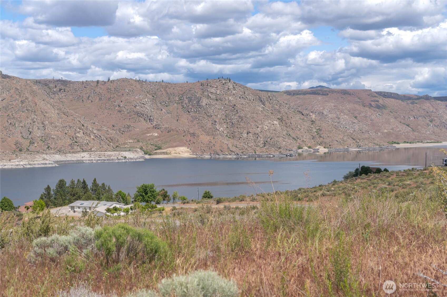 45850 FDR Estates Drive N, Grand Coulee, WA 99133