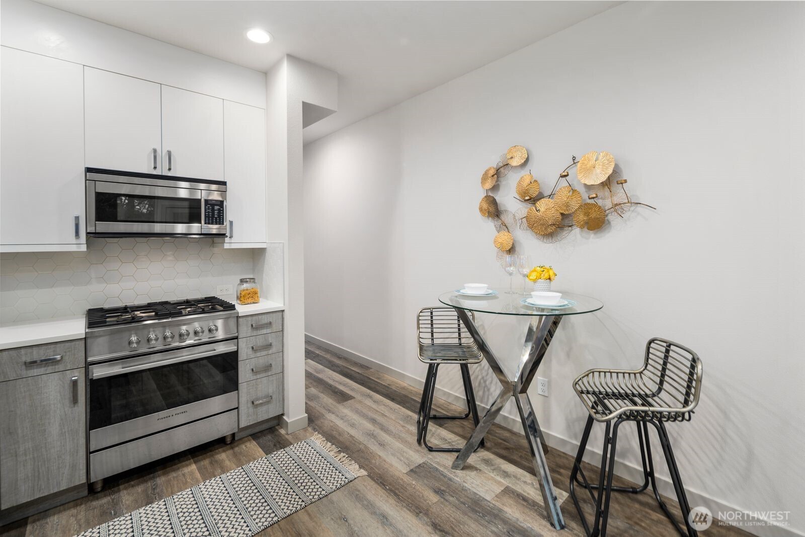 8042 35th Avenue NE #B, Seattle, WA 98115