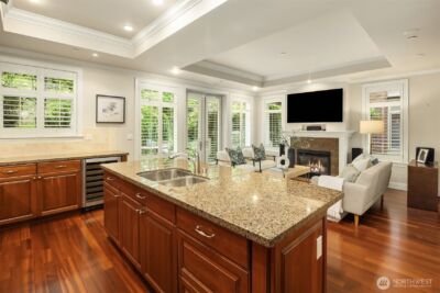 725 Harvard Avenue E, Seattle, WA 98102 - Photo 13