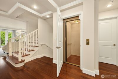 725 Harvard Avenue E, Seattle, WA 98102 - Photo 18