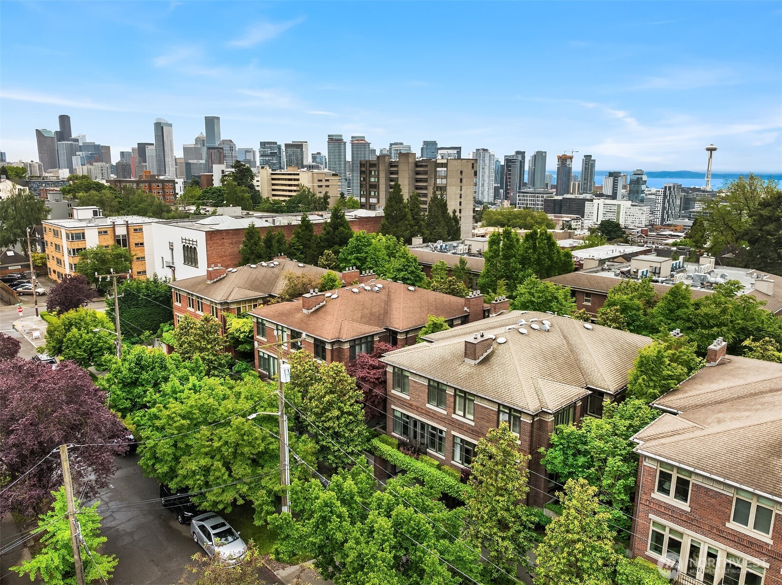 725 Harvard Avenue E, Seattle, WA 98102
