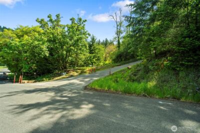 110 N Burke Road , Woodland, WA 98674 - Photo 2