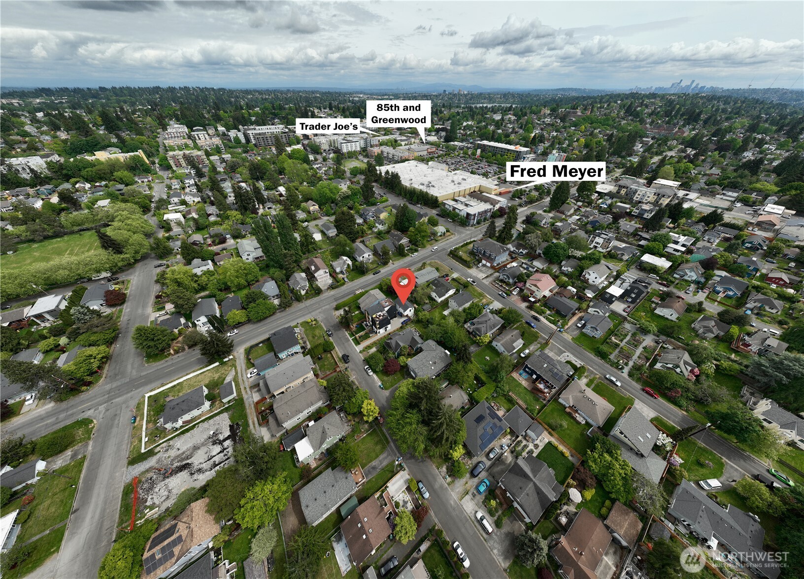 311 NW 89th Street , Seattle, WA 98117