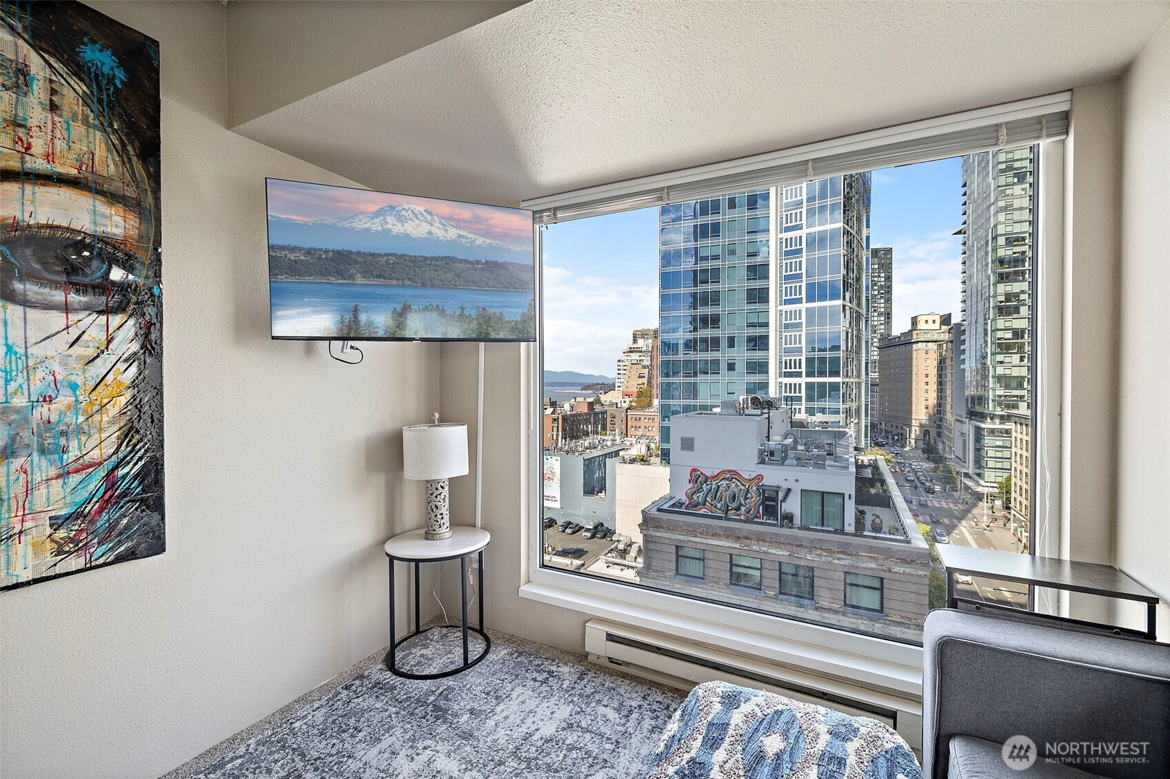 1415 2nd Avenue #1404, Seattle, WA 98101