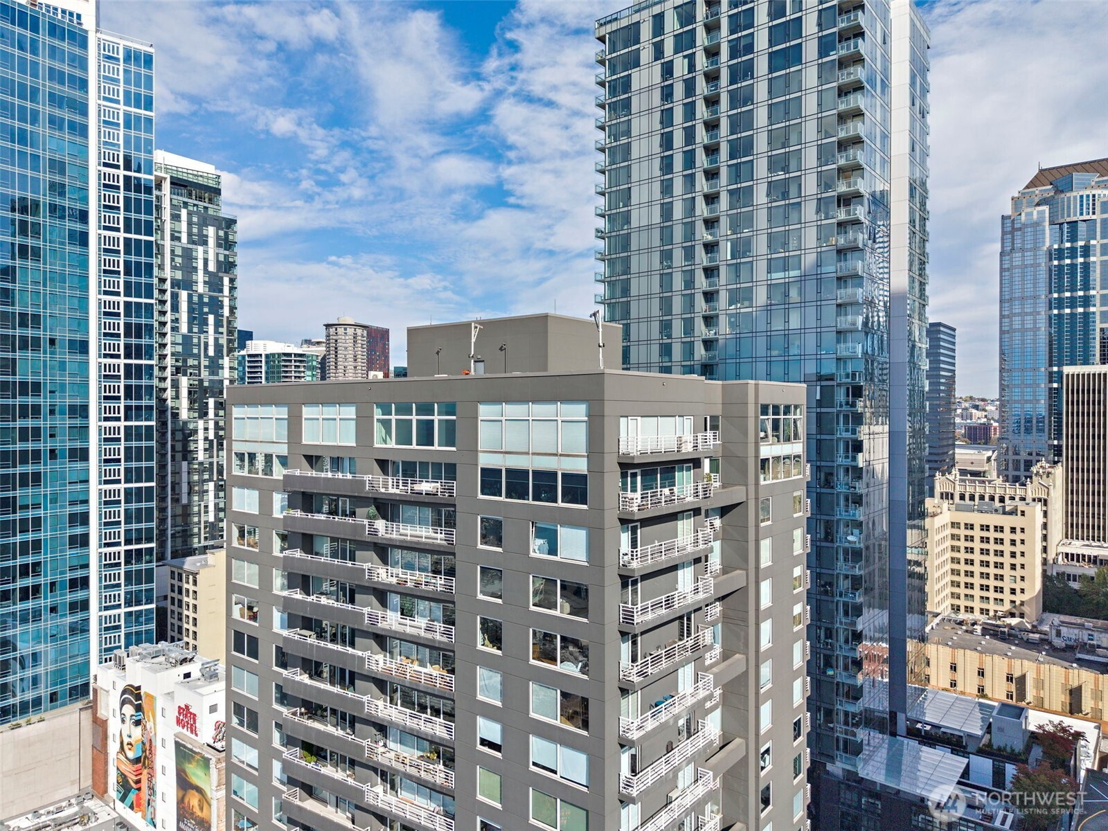 1415 2nd Avenue #1404, Seattle, WA 98101