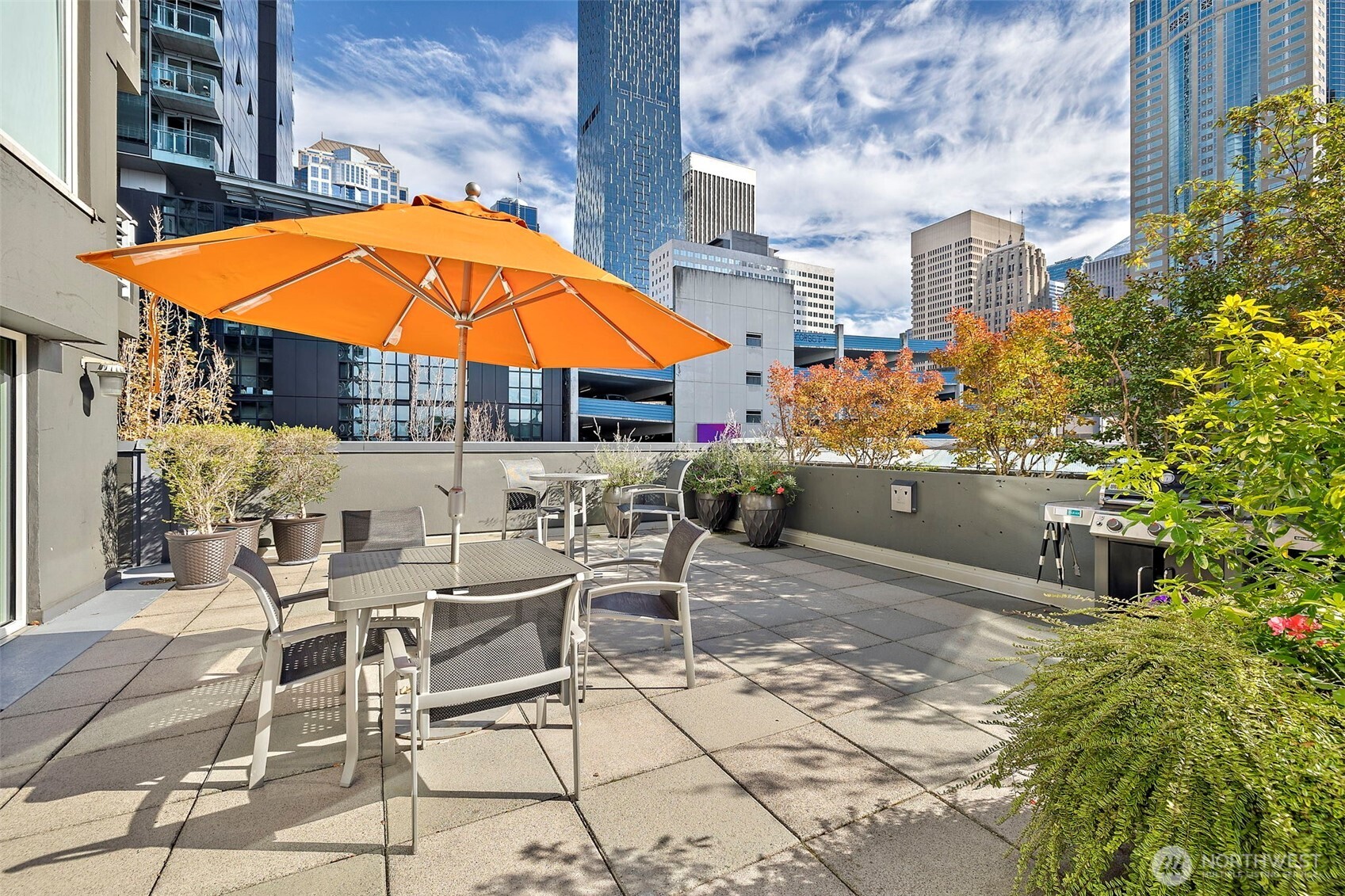 1415 2nd Avenue #1404, Seattle, WA 98101
