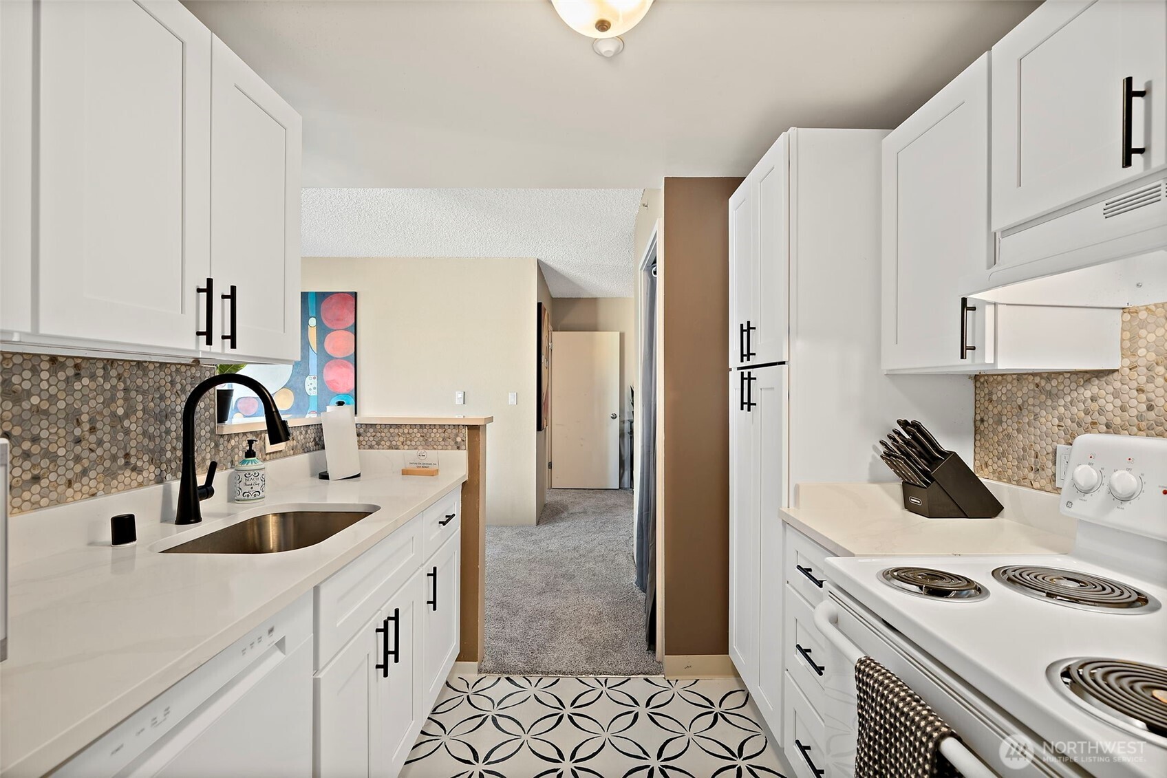 1415 2nd Avenue #1404, Seattle, WA 98101