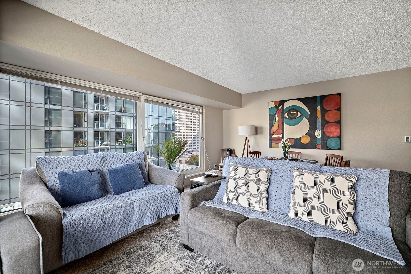 1415 2nd Avenue #1404, Seattle, WA 98101