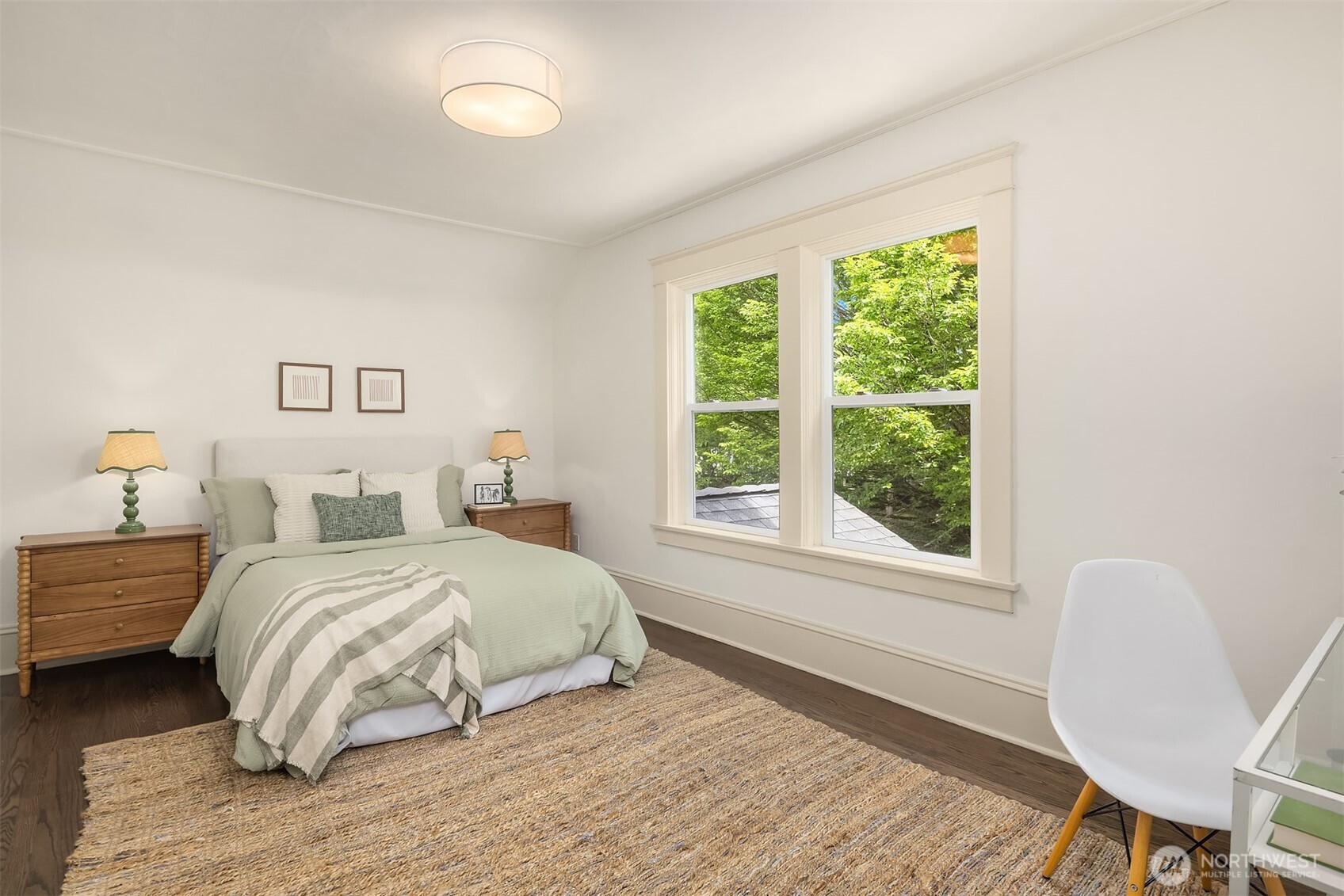 1131 19th Avenue E, Seattle, WA 98112