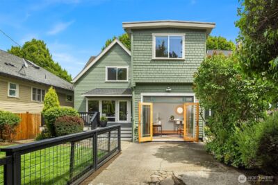 1131 19th Avenue E, Seattle, WA 98112 - Photo 23