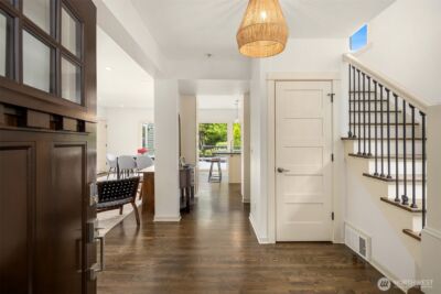 1131 19th Avenue E, Seattle, WA 98112 - Photo 4