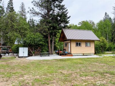 12328 Meacham , Leavenworth, WA 98826 - Photo 2