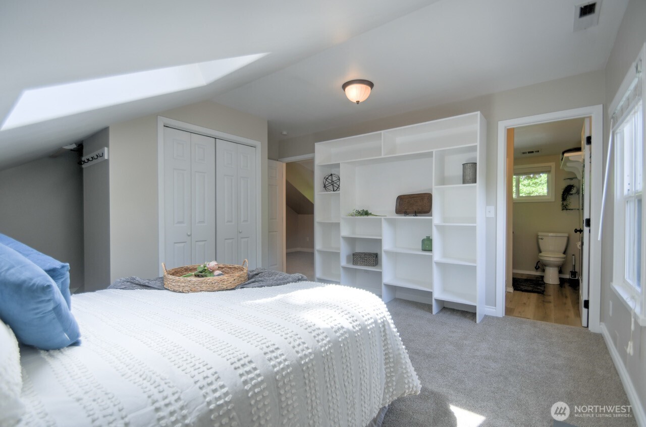 1406 Eskridge Boulevard SE, Olympia, WA 98501