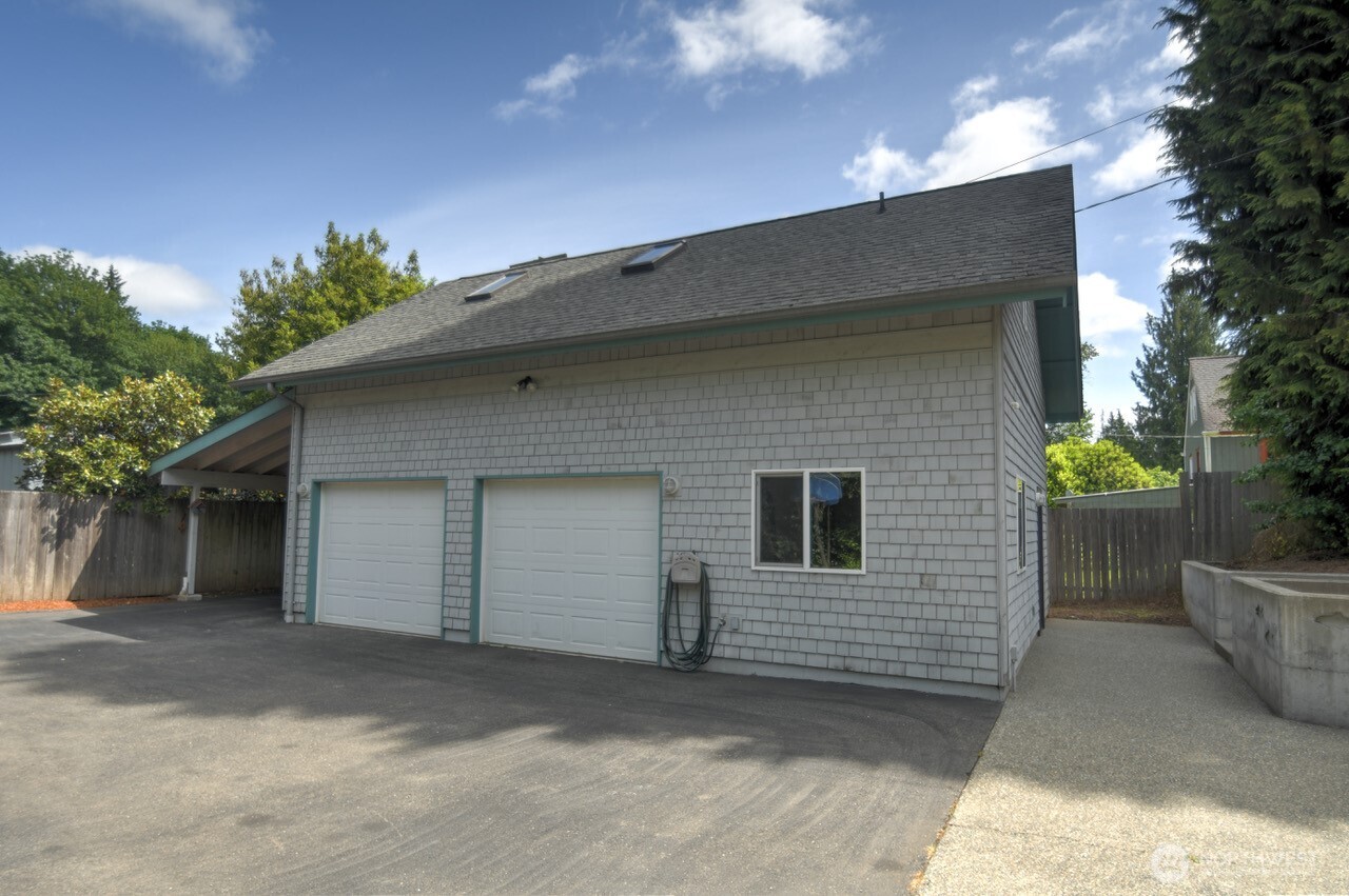 1406 Eskridge Boulevard SE, Olympia, WA 98501
