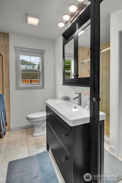 10820 Lake Ridge Drive S, Seattle, WA 98178 - Photo 15