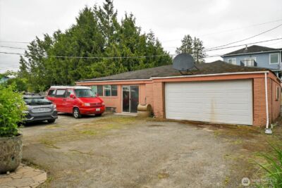 10820 Lake Ridge Drive S, Seattle, WA 98178 - Photo 27