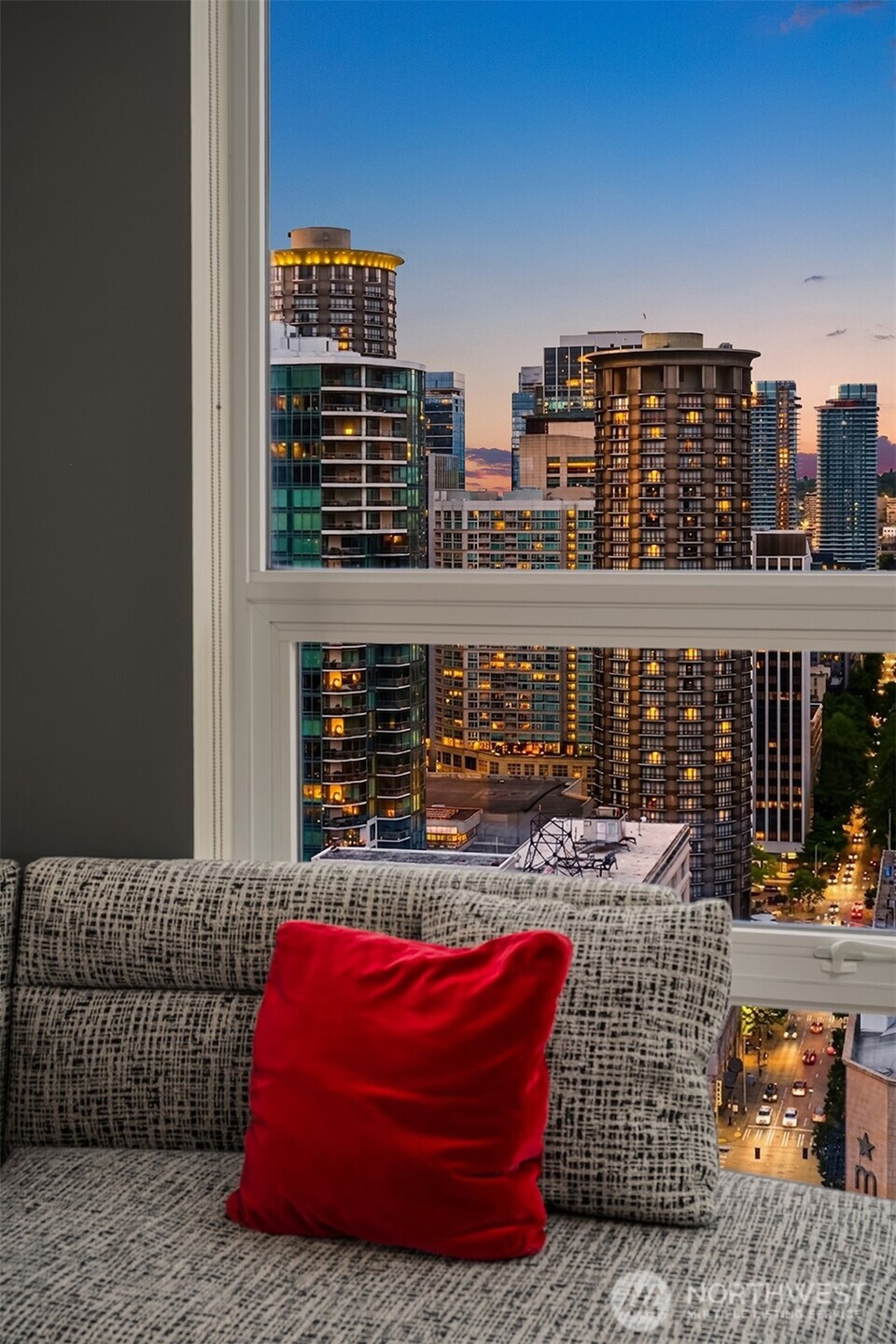 121 Stewart Street #2501, Seattle, WA 98101