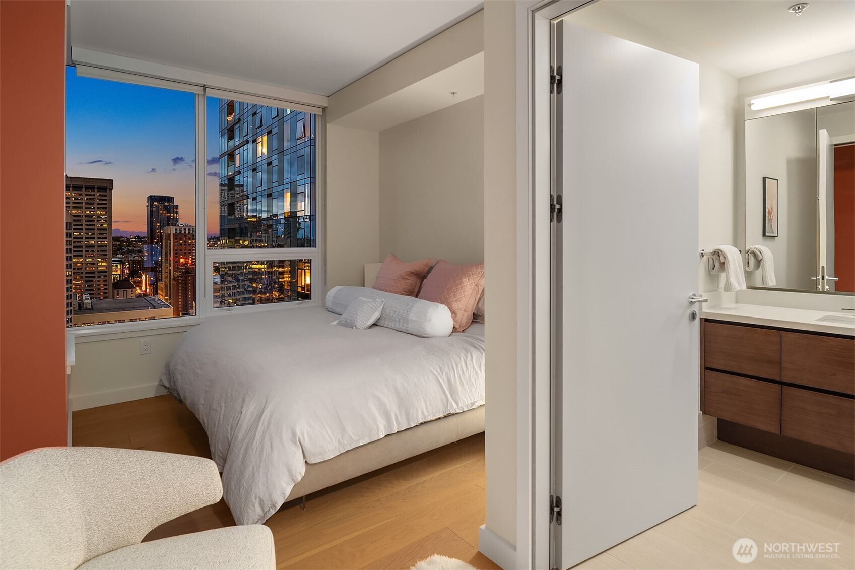 121 Stewart Street #2501, Seattle, WA 98101