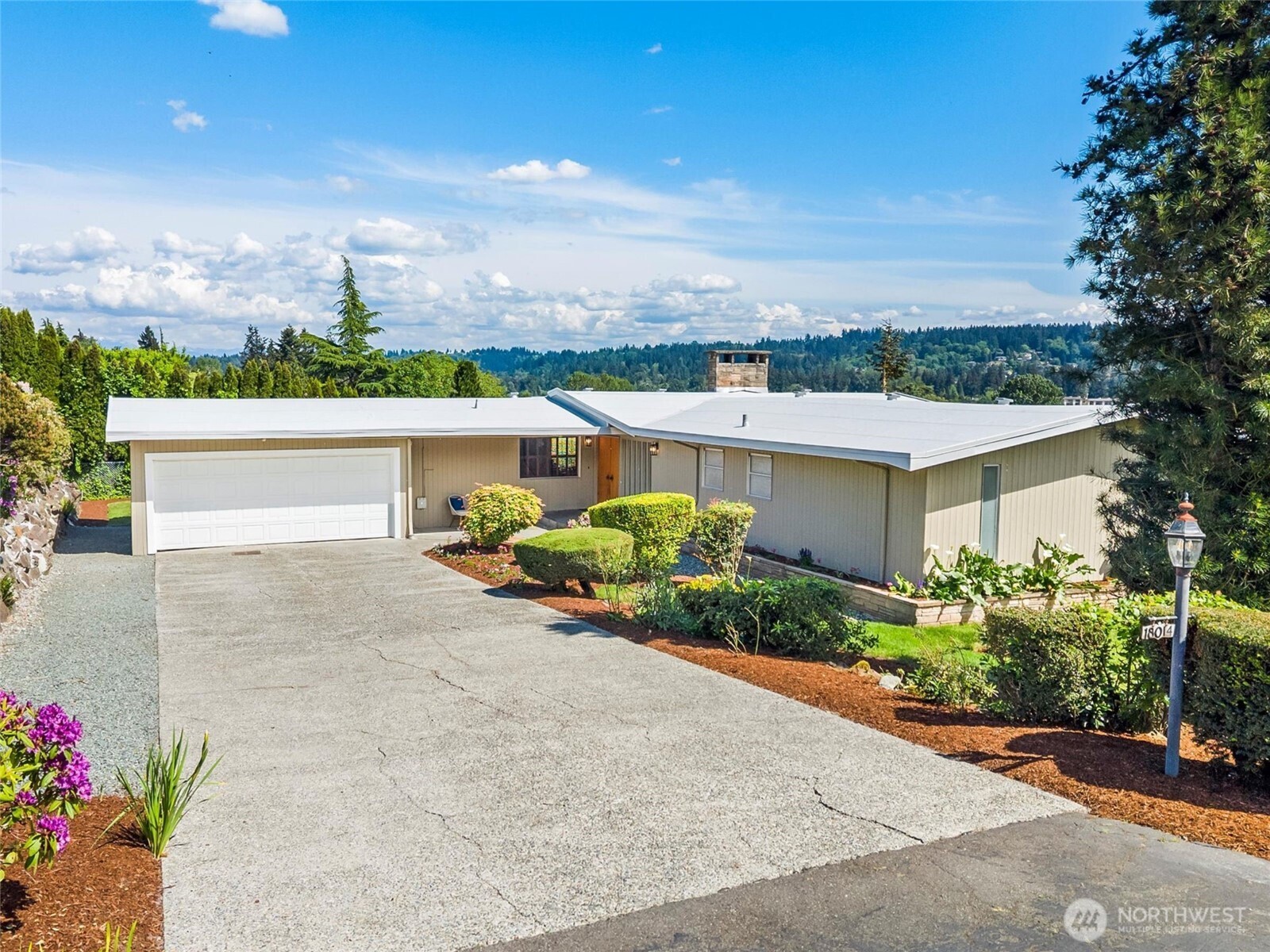 18014 58th Ave NE , Kenmore, WA 98028