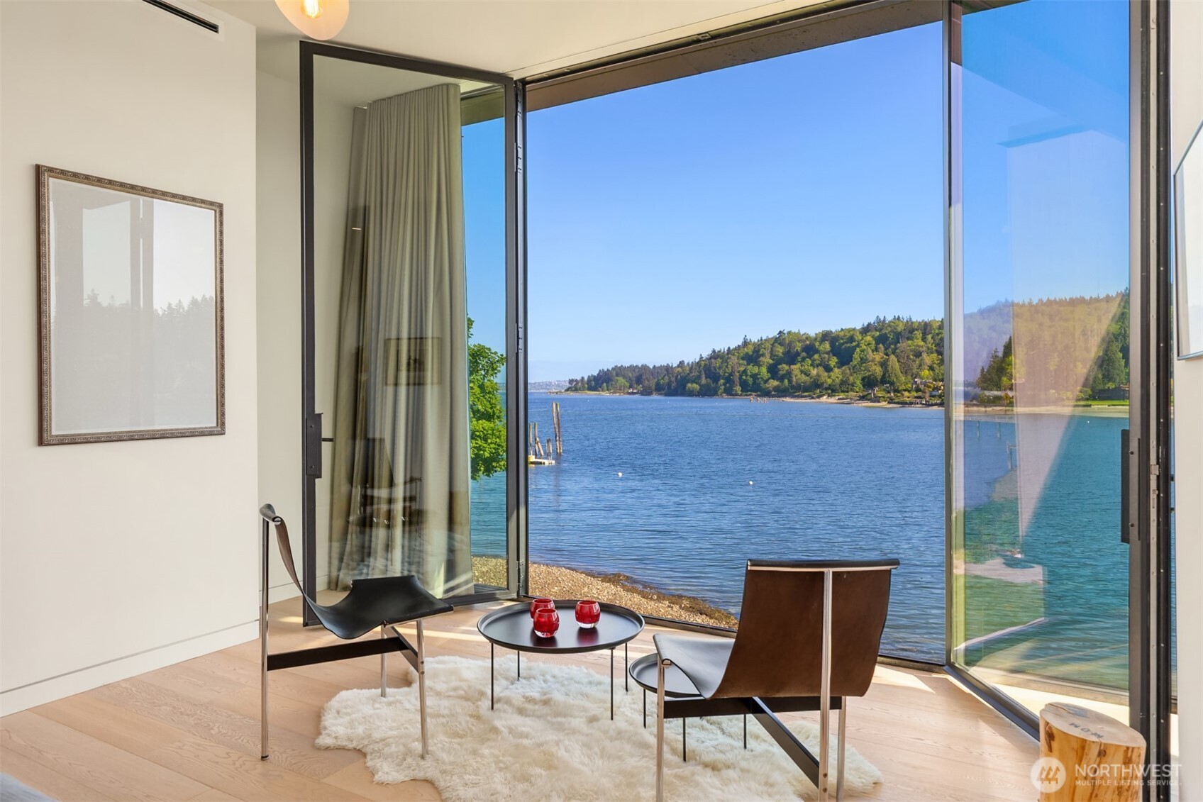 10555 NE Seaborn Road , Bainbridge Island, WA 98110