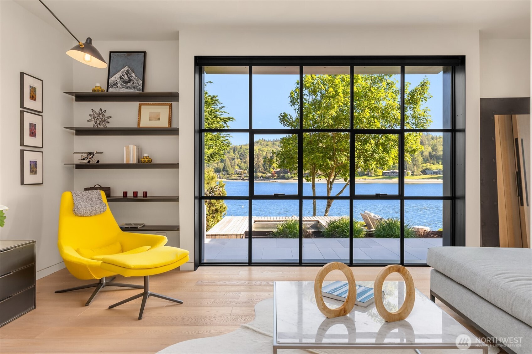 10555 NE Seaborn Road , Bainbridge Island, WA 98110