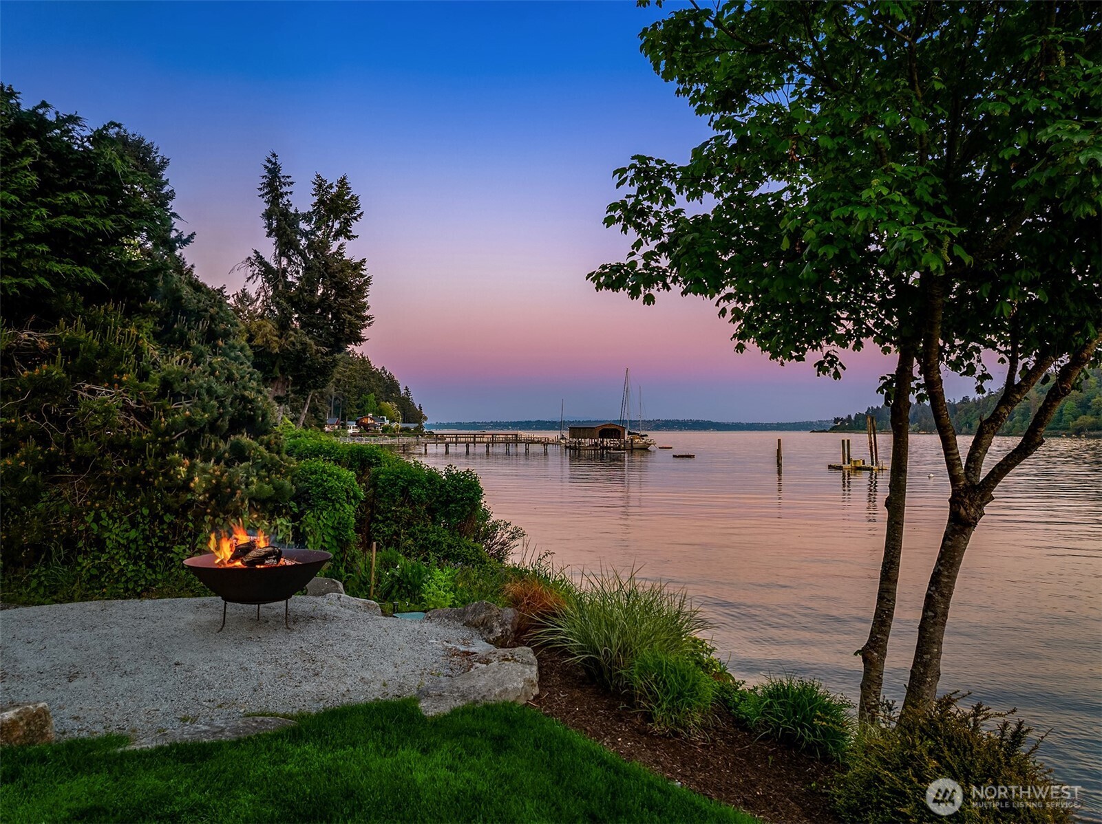 10555 NE Seaborn Road , Bainbridge Island, WA 98110