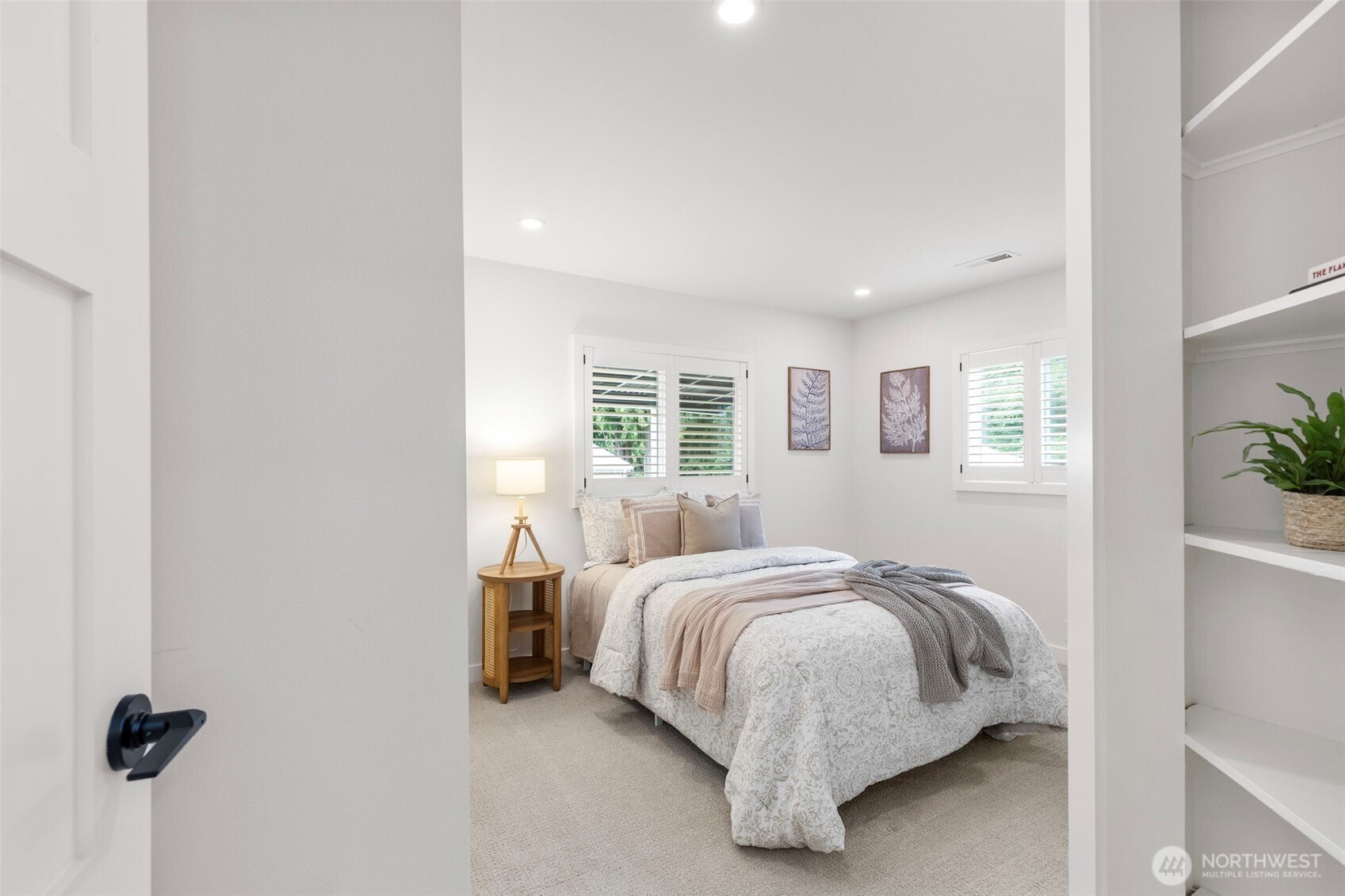 27660 Beham Street NW, Poulsbo, WA 98370
