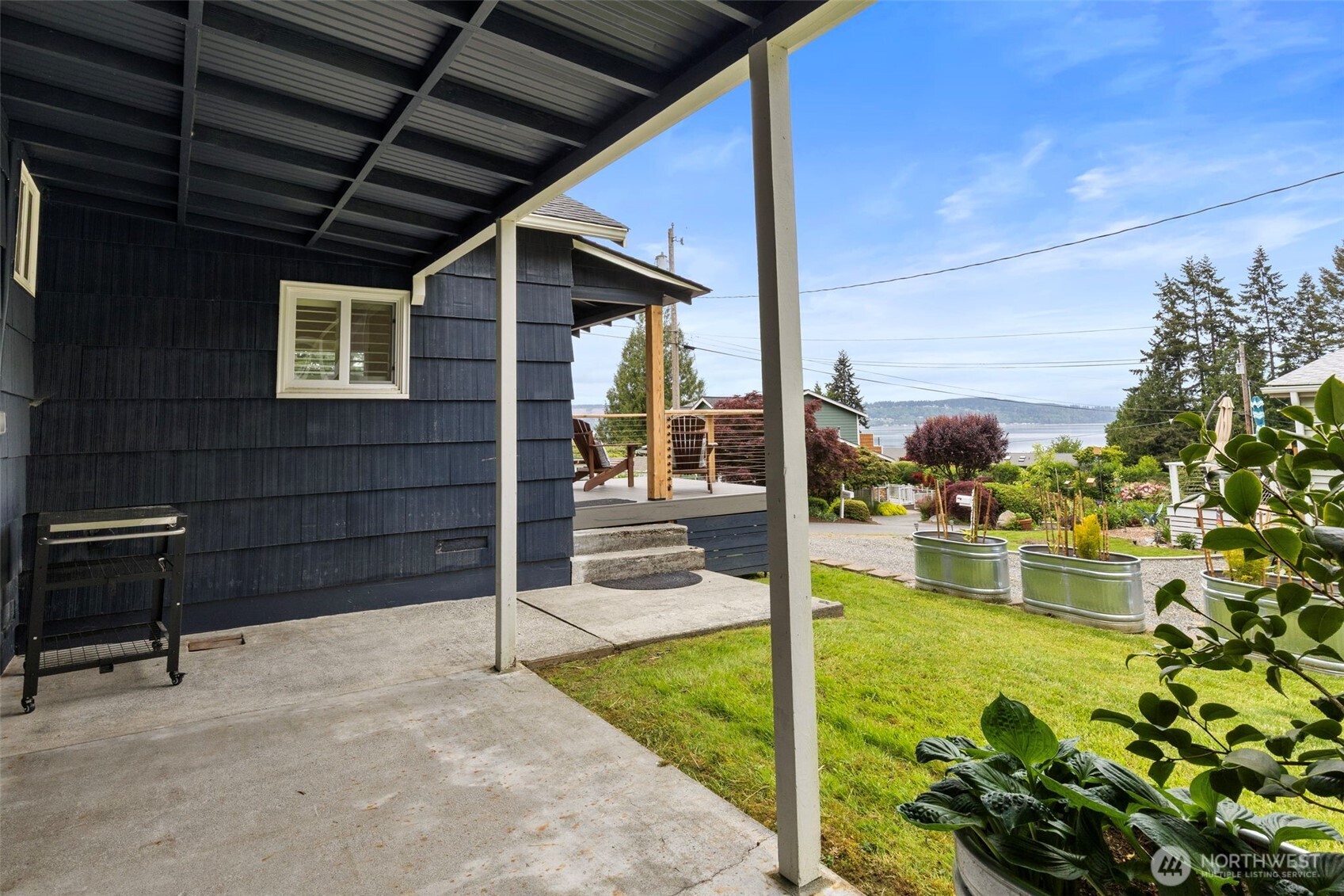 27660 Beham Street NW, Poulsbo, WA 98370