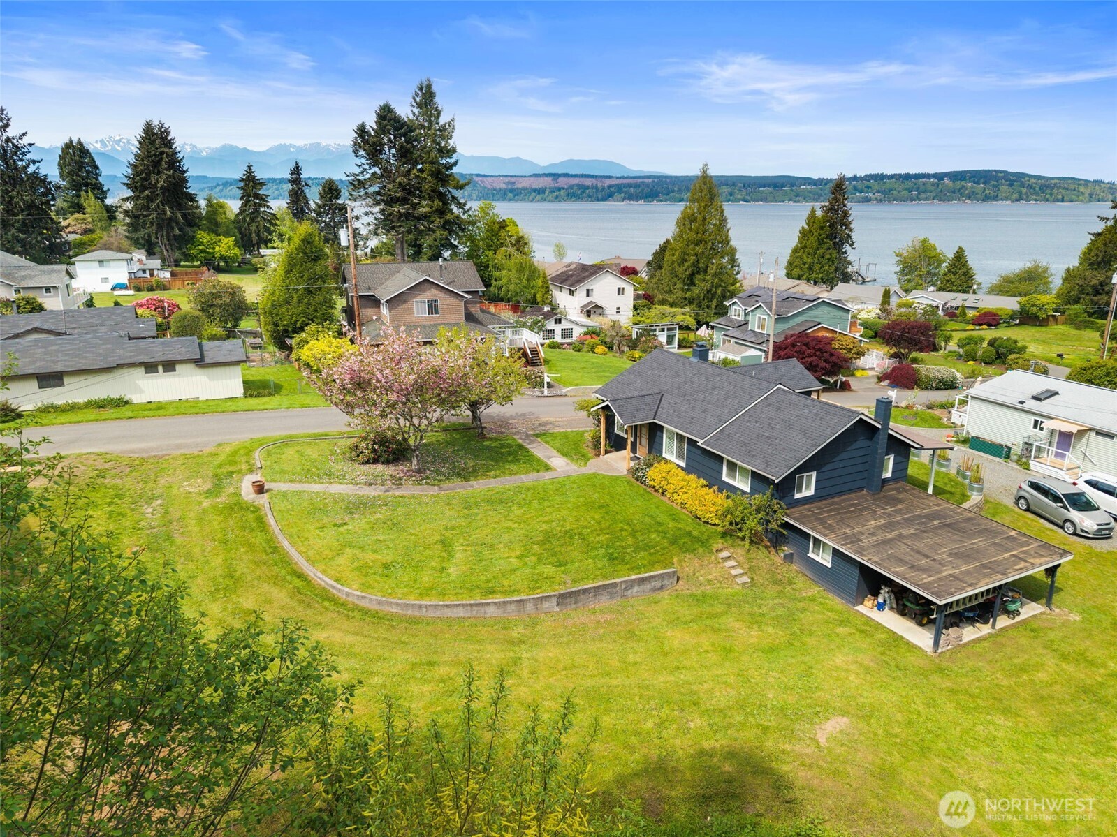 27660 Beham Street NW, Poulsbo, WA 98370
