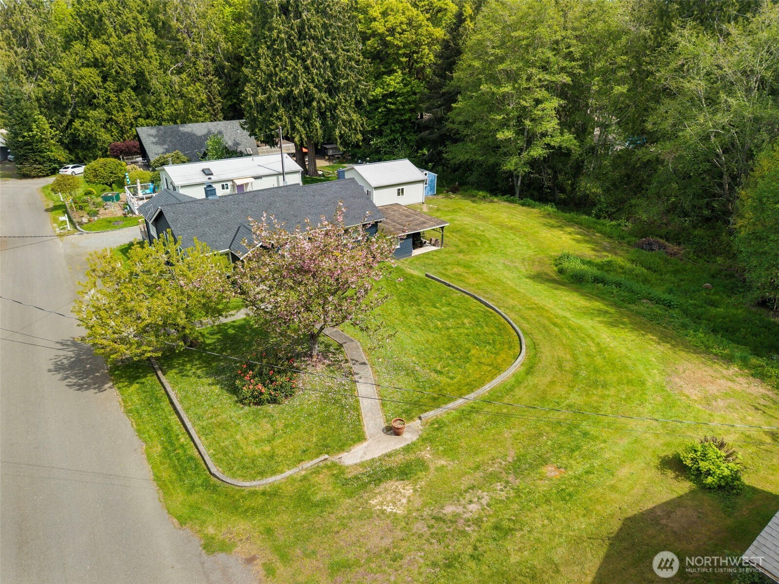 27660 Beham Street NW, Poulsbo, WA 98370