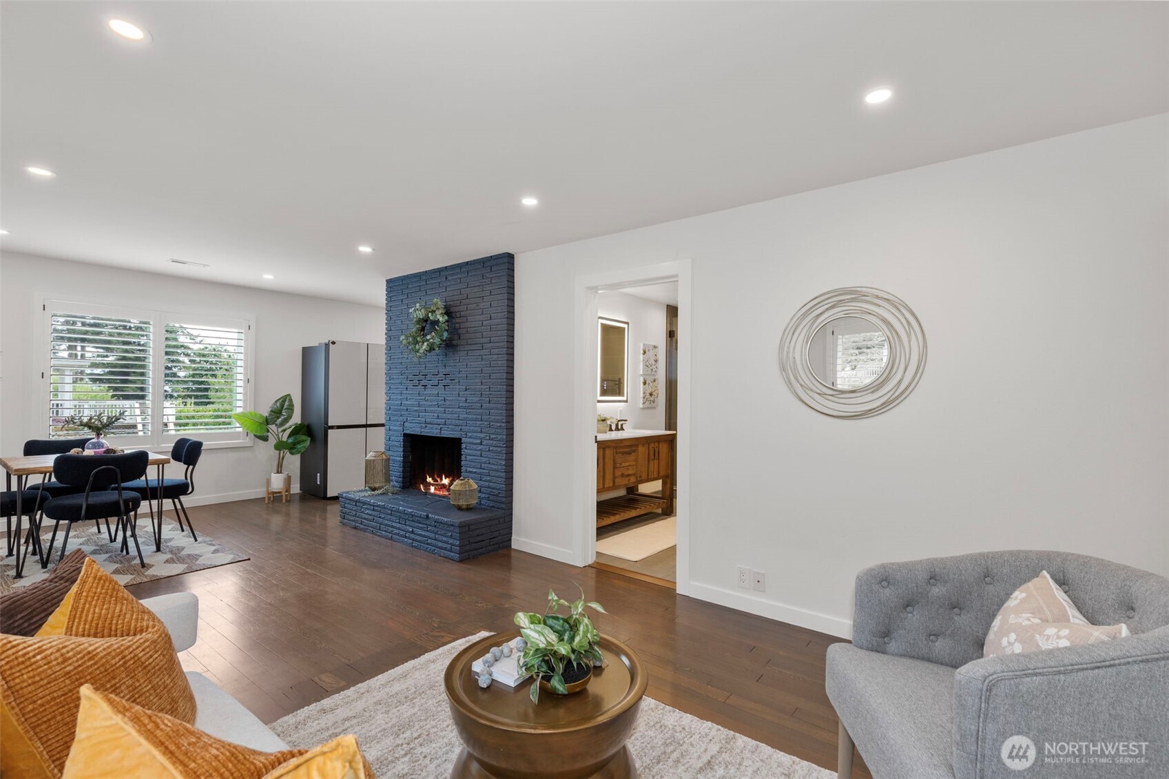 27660 Beham Street NW, Poulsbo, WA 98370