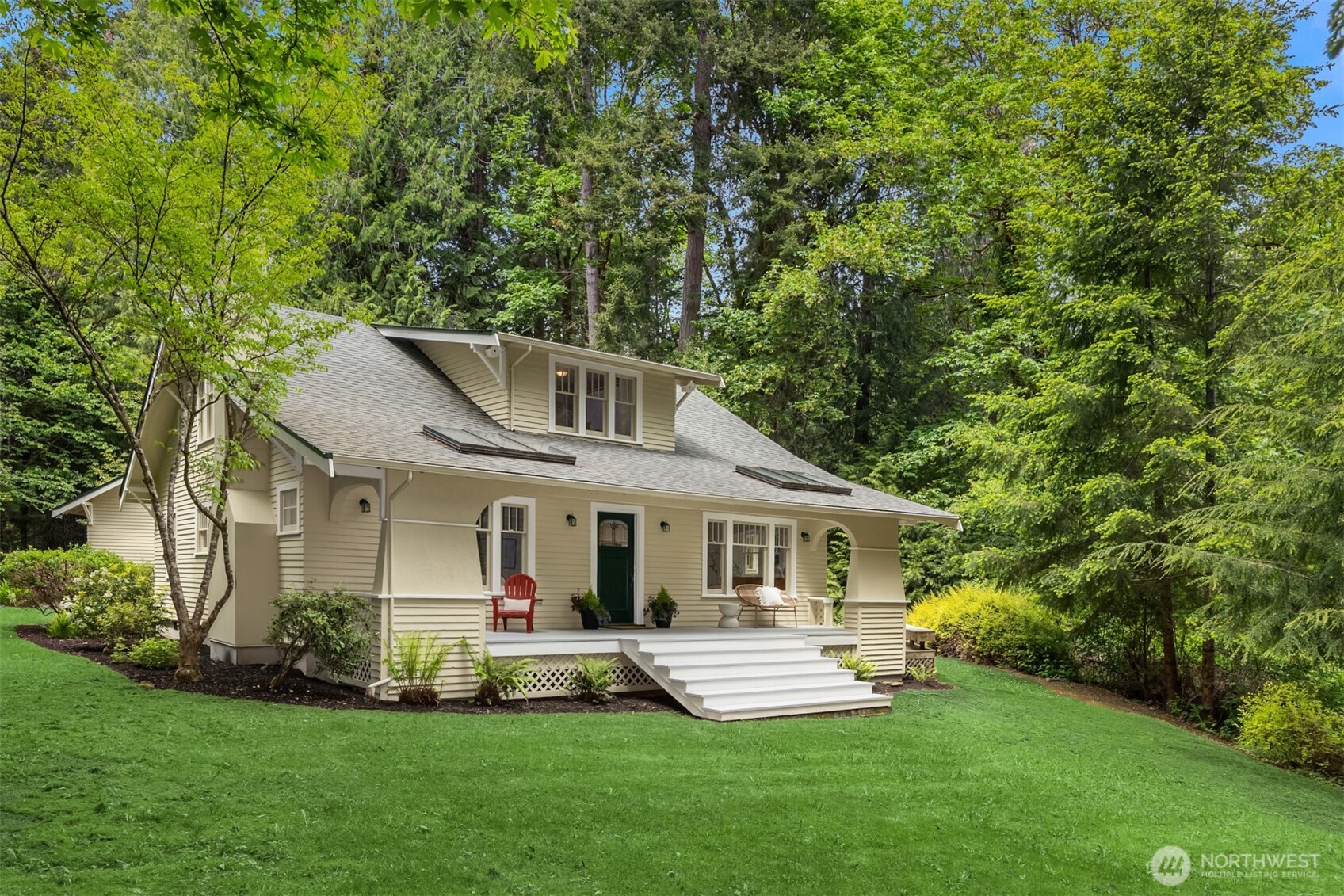 14864 Sivertson Road NE, Bainbridge Island, WA 98110