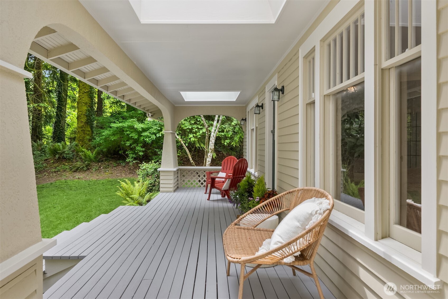 14864 Sivertson Road NE, Bainbridge Island, WA 98110