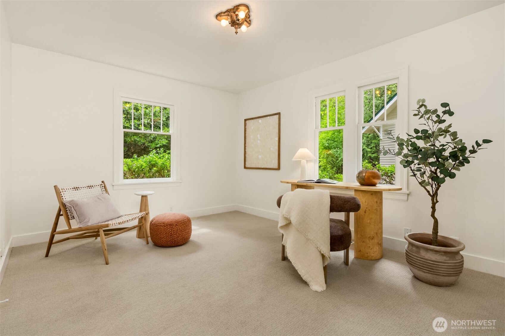14864 Sivertson Road NE, Bainbridge Island, WA 98110