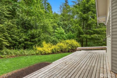14864 Sivertson Road NE, Bainbridge Island, WA 98110 - Photo 27