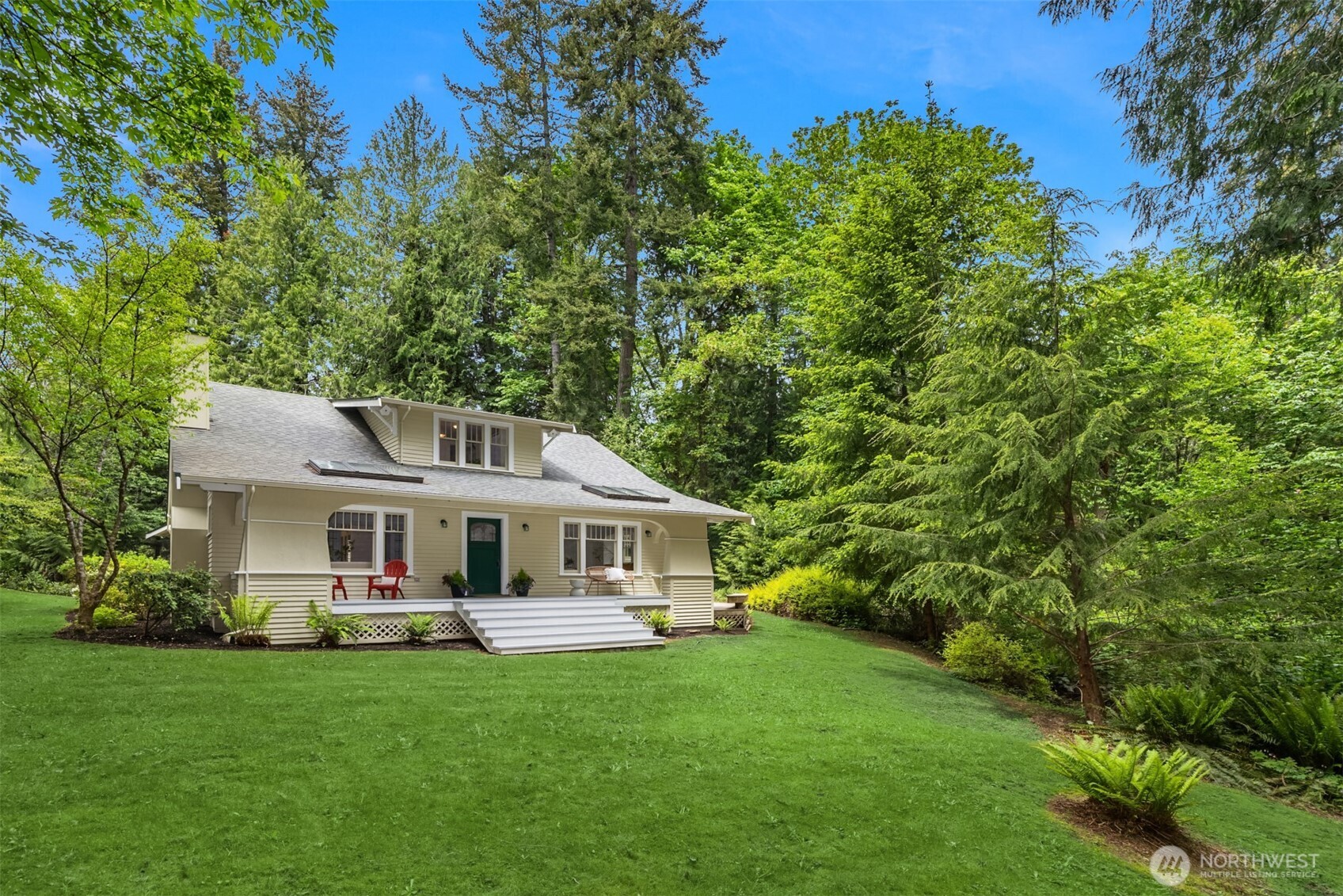 14864 Sivertson Road NE, Bainbridge Island, WA 98110