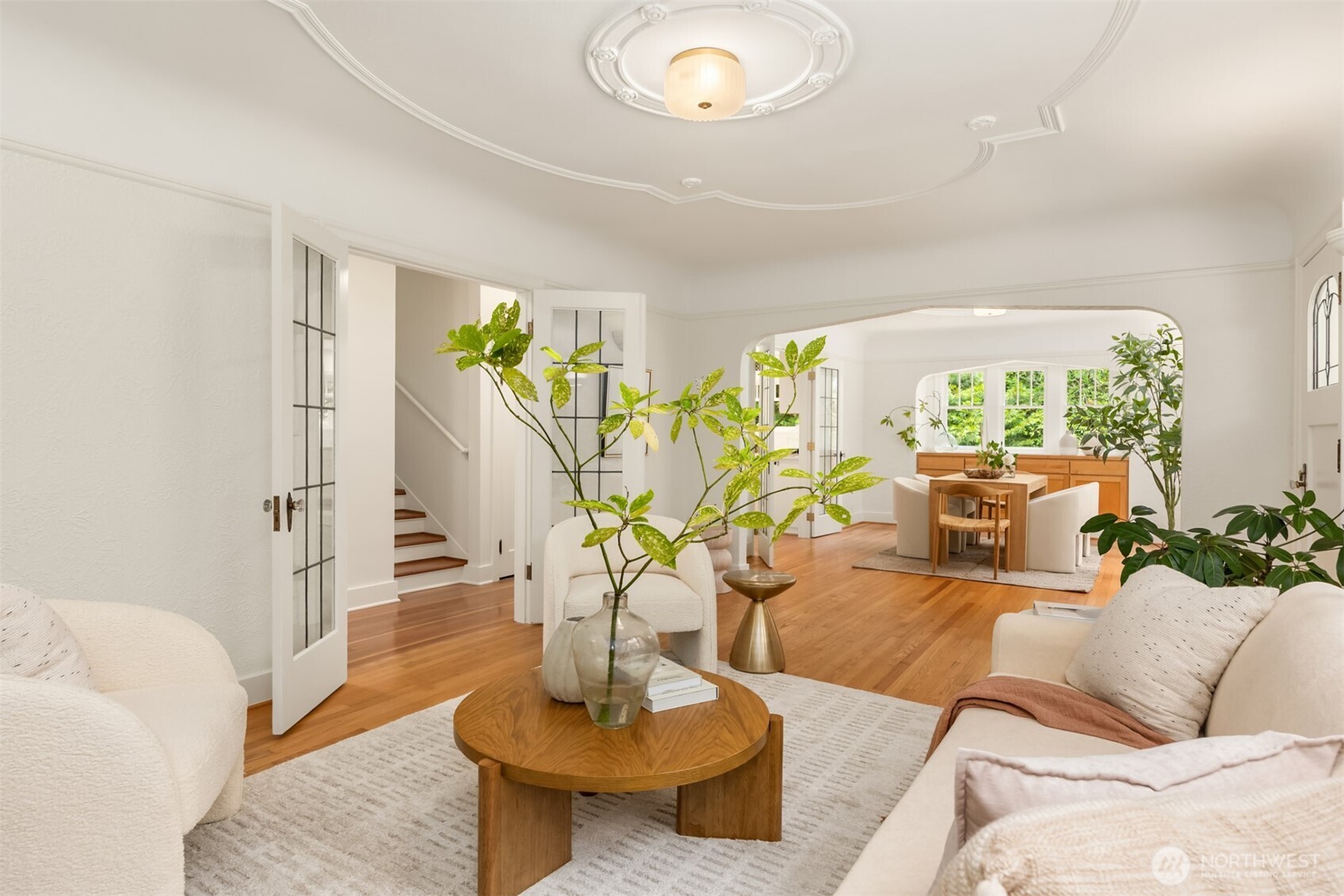 14864 Sivertson Road NE, Bainbridge Island, WA 98110