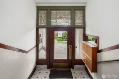 416 E Roy Street #H, Seattle, WA 98102 - Photo 2