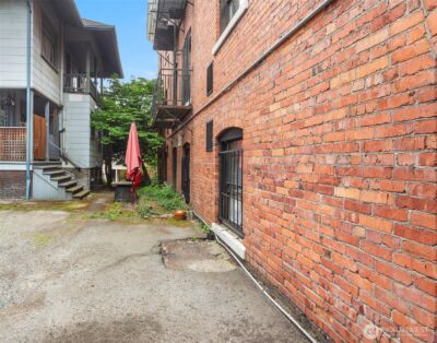 416 E Roy Street #H, Seattle, WA 98102 - Photo 23