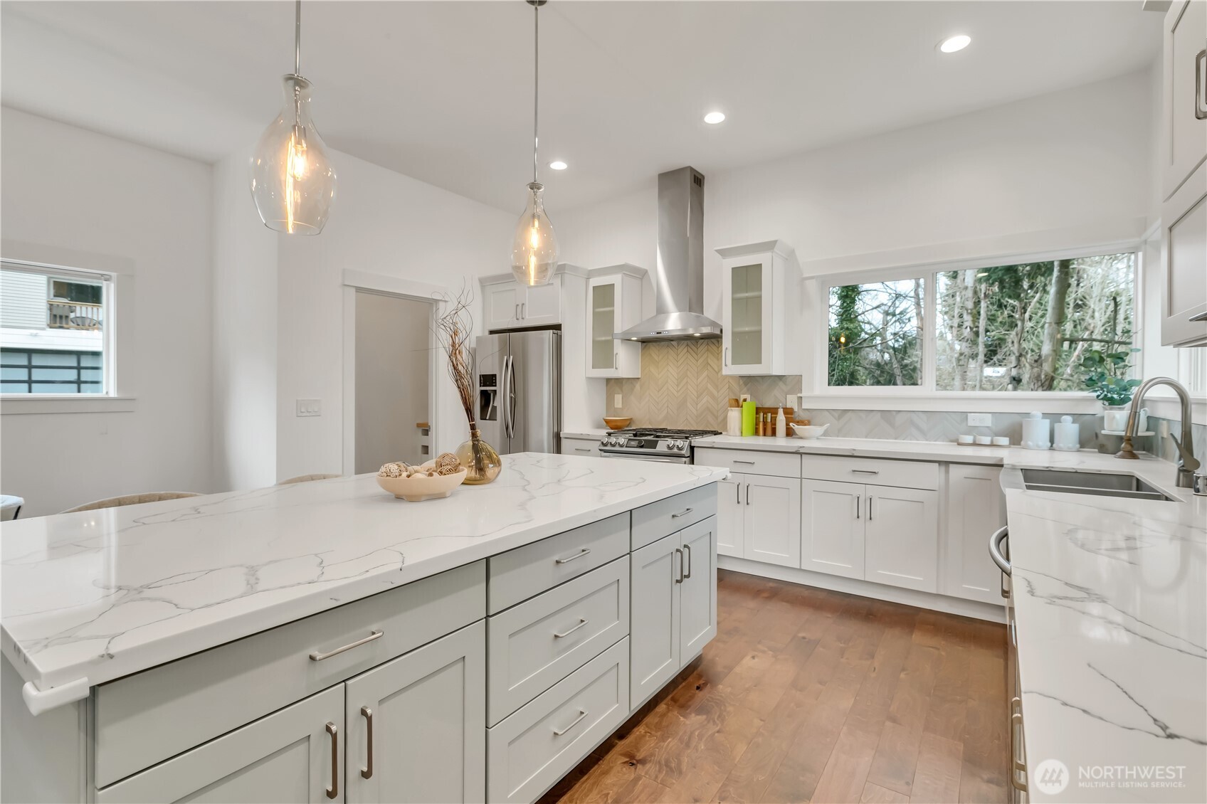 5942 21st Avenue SW, Seattle, WA 98106