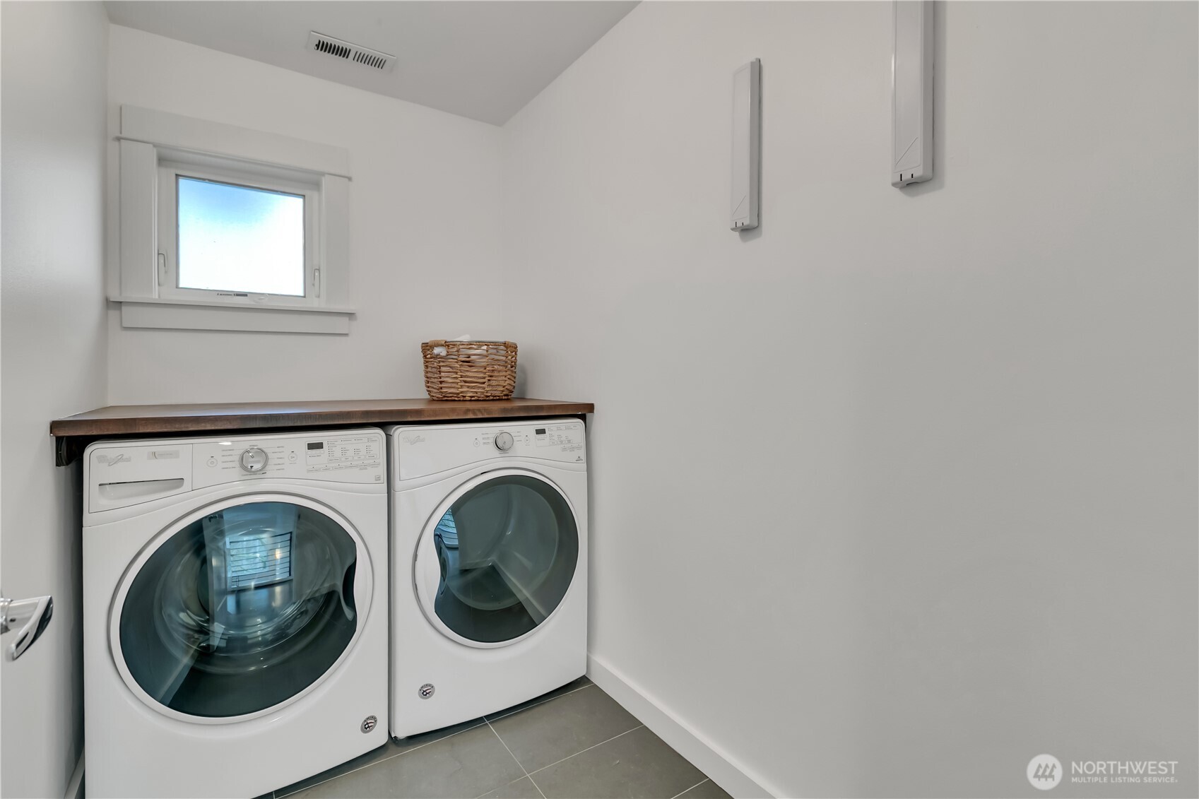 5942 21st Avenue SW, Seattle, WA 98106