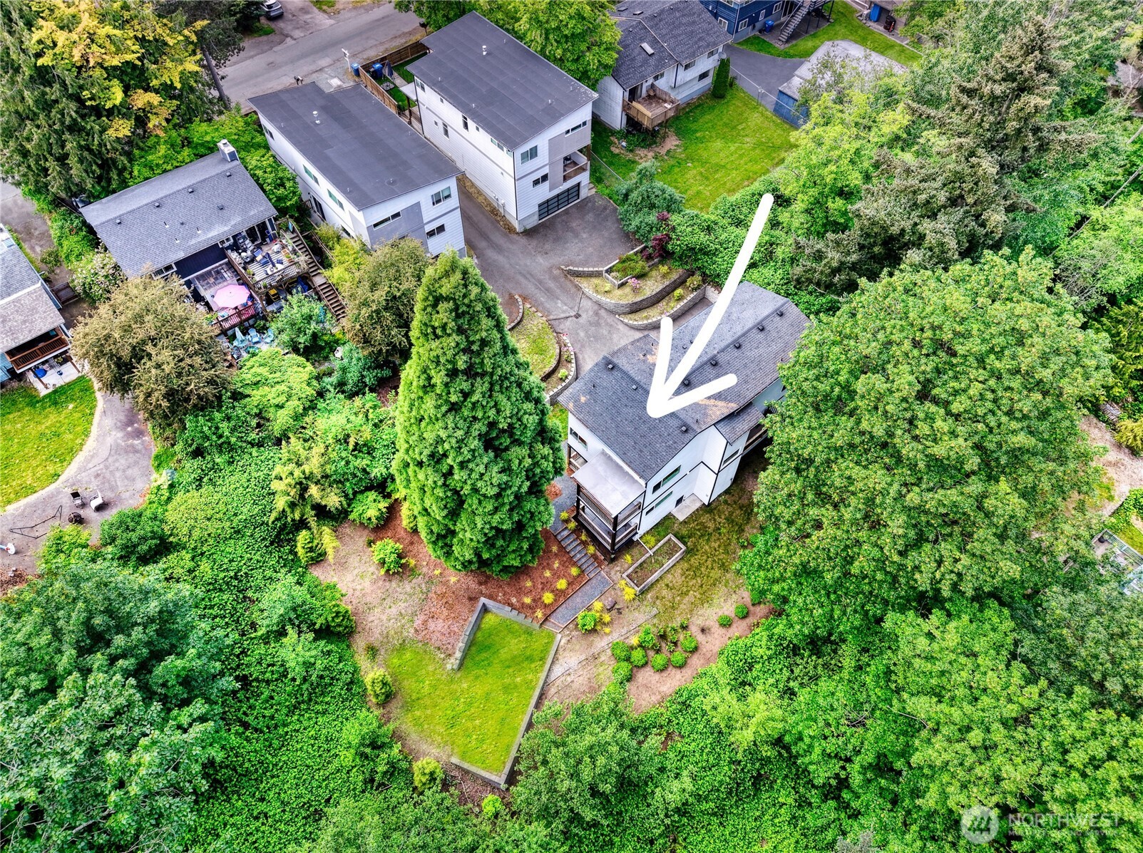 5942 21st Avenue SW, Seattle, WA 98106